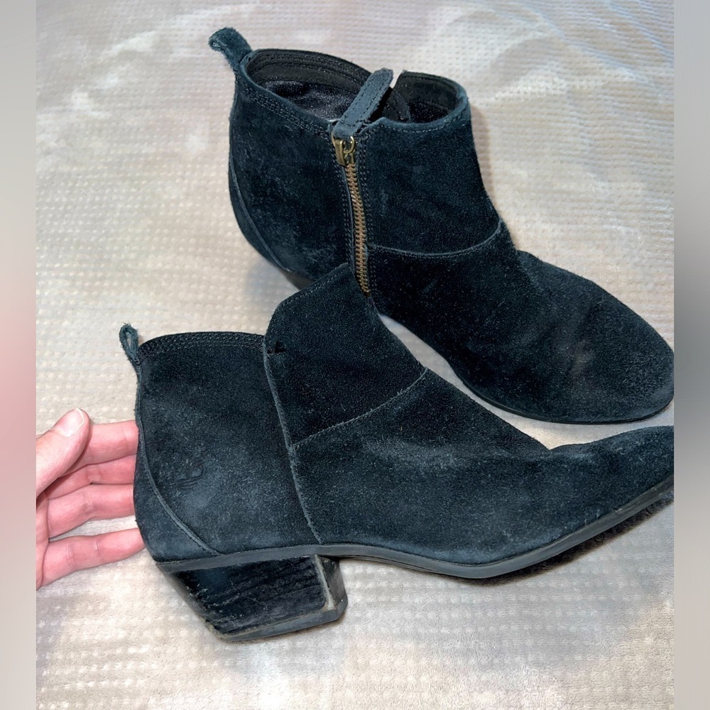 Women's Timberland Booties size 8